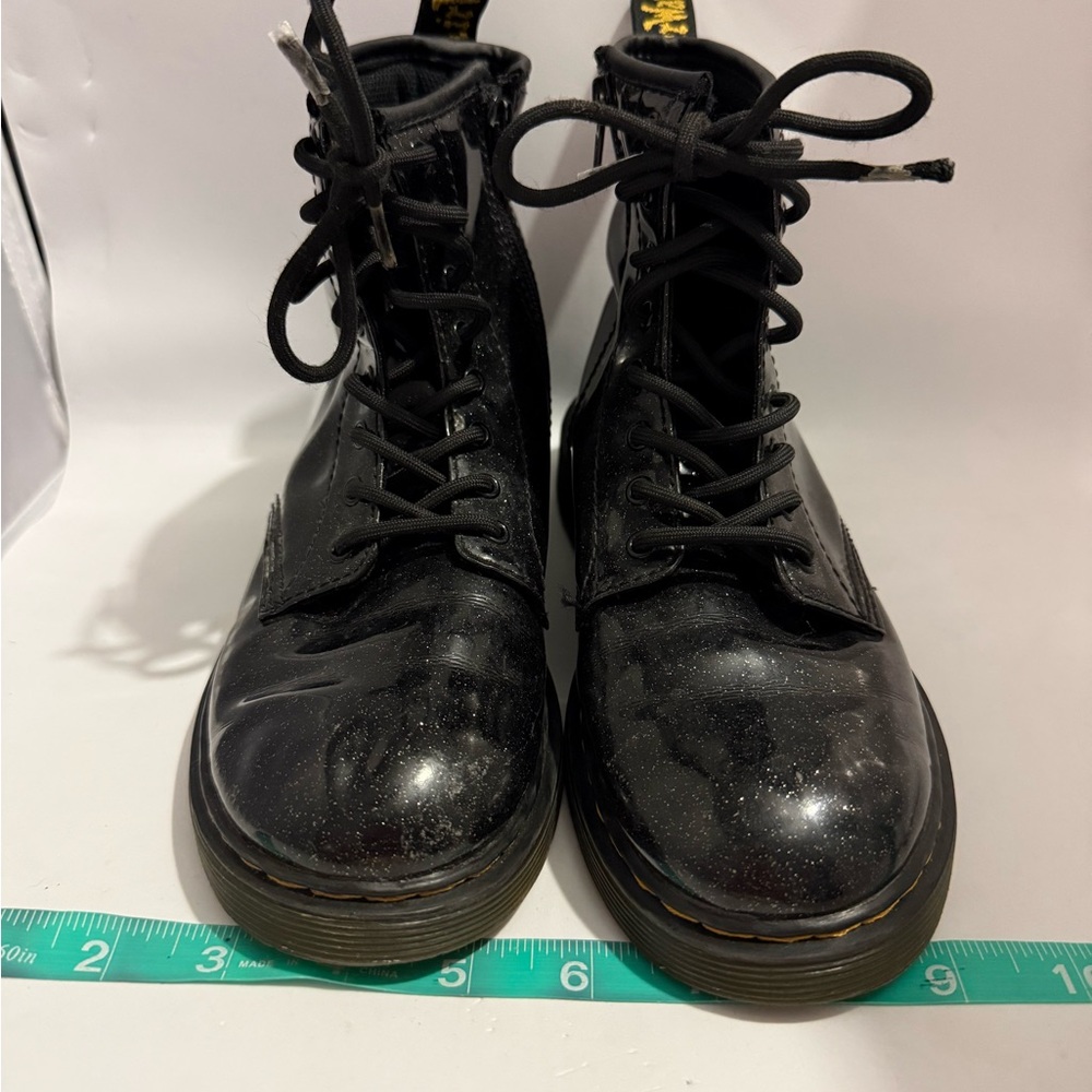 Dr. Martens Black Glitter Lug Sole Boots sz 3